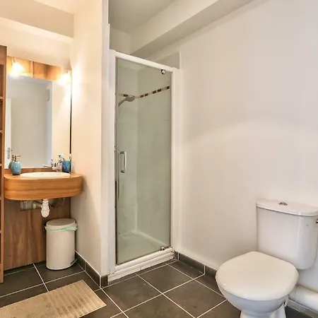 Agreable 2 Pieces Avec Terrasse Et Piscine * Roquebrune-sur-Argens